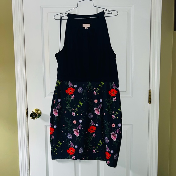 ***SOLD*** Ted Baker Shimma Halter Neck Pleated Dress - Picture 4 of 6